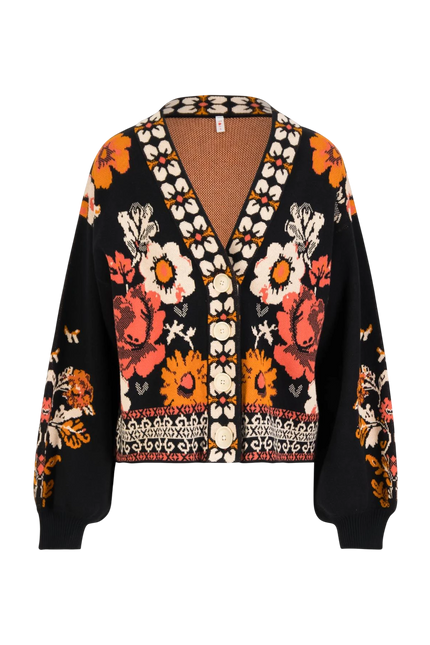 BLUTSGESCHWISTER VEST CHARMING STORYTELLER, OPULENT ROSE CARPET