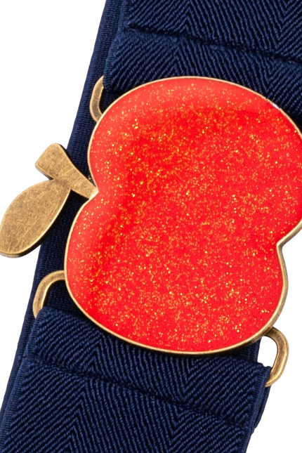 BLUTSGESCHWISTER APPLE LOVE, BLUE BELT APPLE LOVE