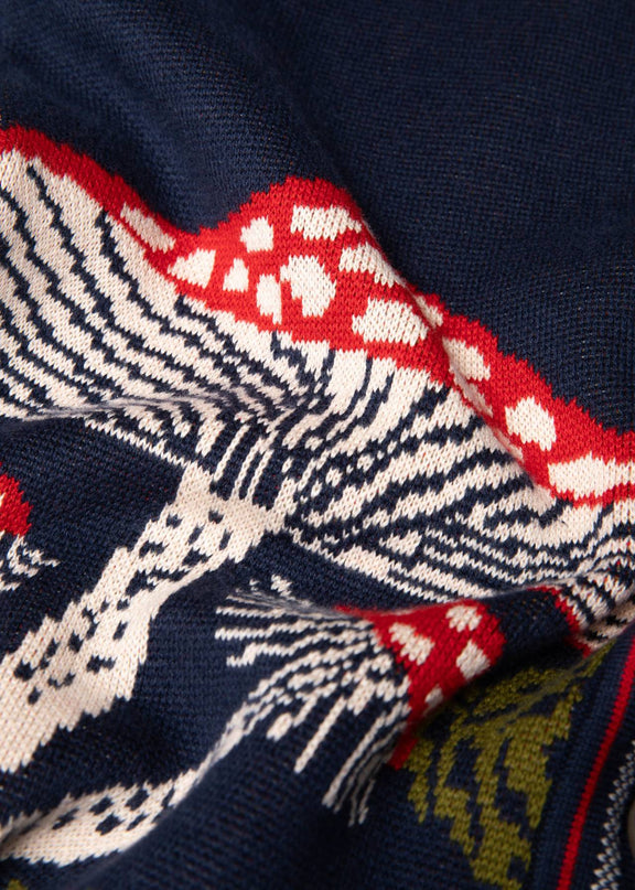 BLUTSGESCHWISTER VEST CHARMING STORYTELLER, GRANNY'S MUSHROOM BASKET