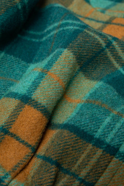 BLUTSGESCHWISTER WINTERJAS THE WILLOWMERE, SASSY CHECK