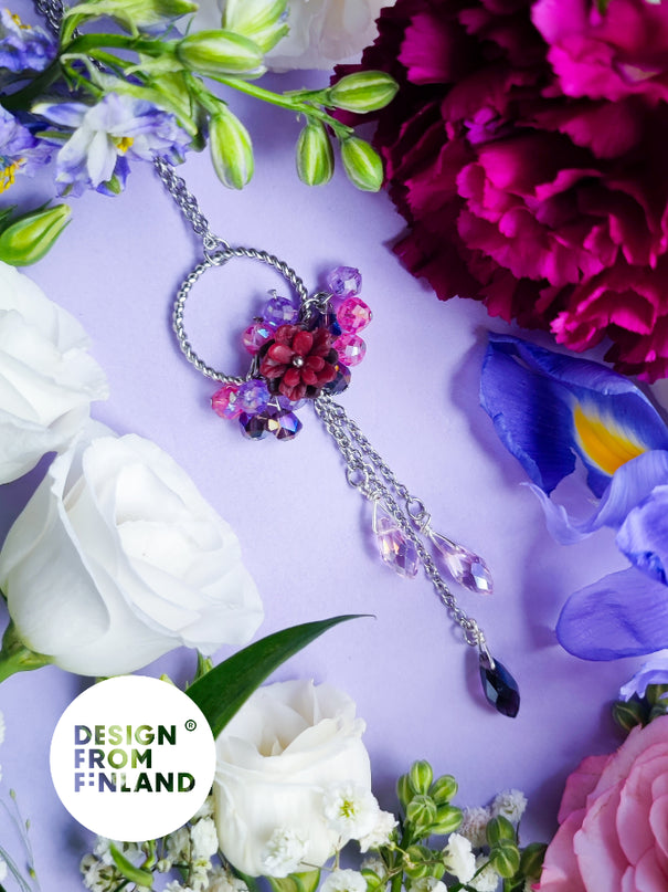 DAUGHTER OF THE WILD ROSE KETTING
