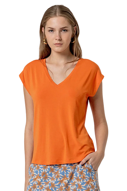V-NECK T-SHIRT