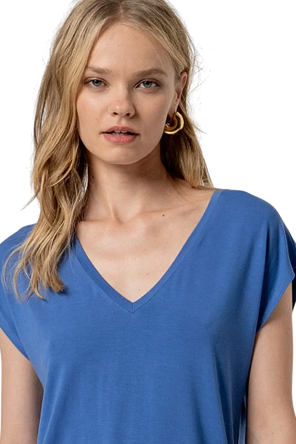 BLUE V-NECK T-SHIRT