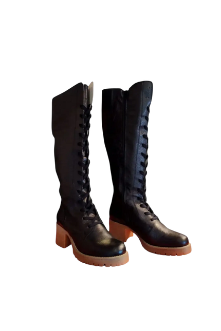 lace-up boot Serena black