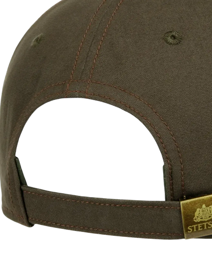 STETSON boss na bpéindlíne