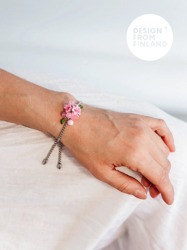 DAUGHTER OF THE NORTH TWINFLOWER BRACELET