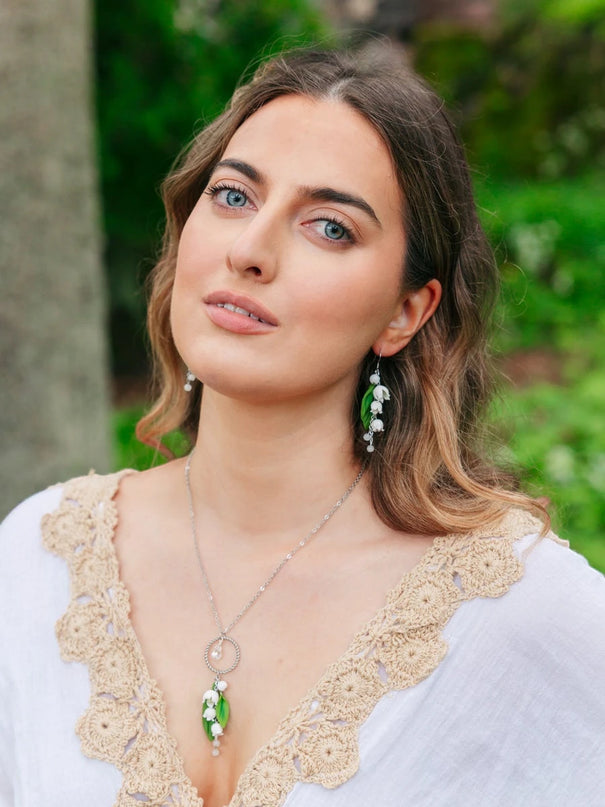 DAUGHTER OF THE NORTH LILY OF THE VALLEY OORBELLEN MID SIZE 18K GOLD PLATED