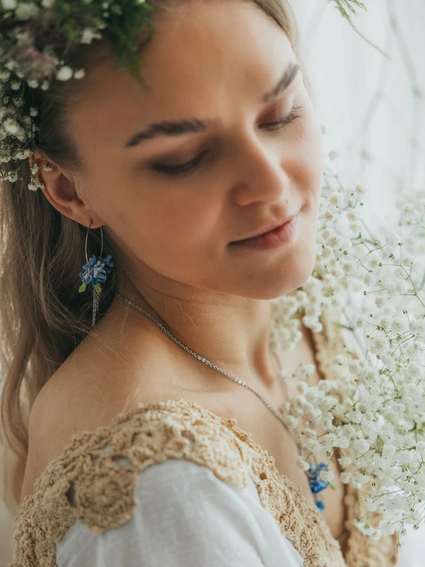 DAUGHTER OF THE NORTH FORGET ME NOT HOOP OORBELLEN 18K GOLDPLATED