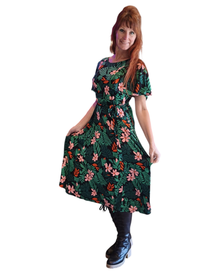 Veranda tales, dreaming under palm leave