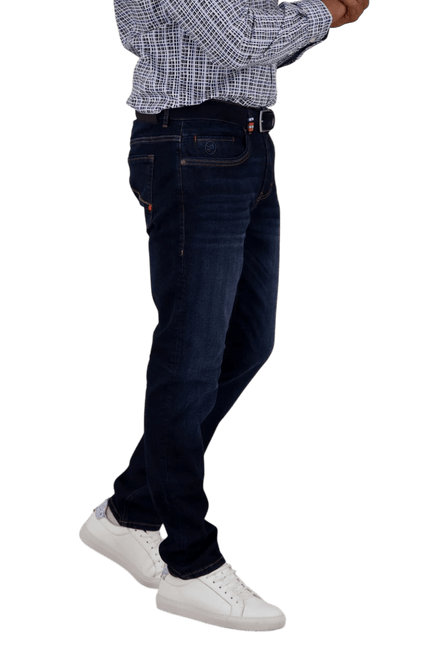 Barracuda", navy