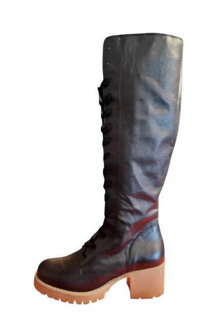 lace-up boot Serena black