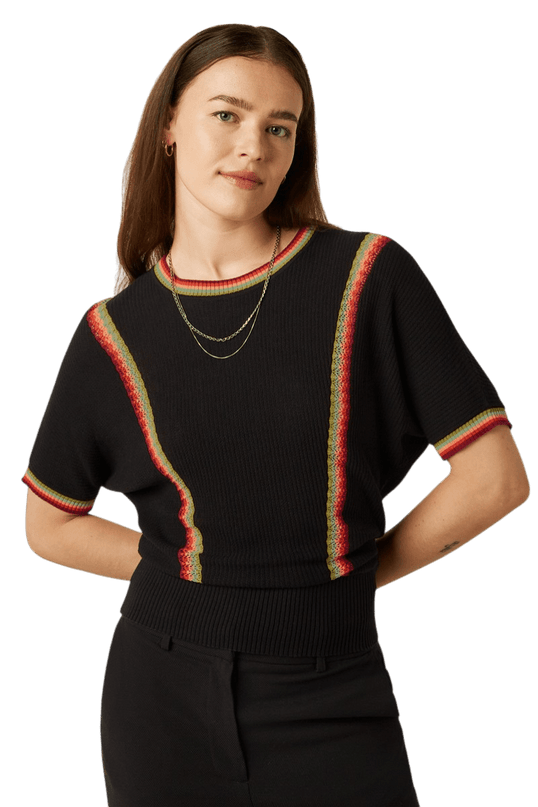 Daria Top Emel