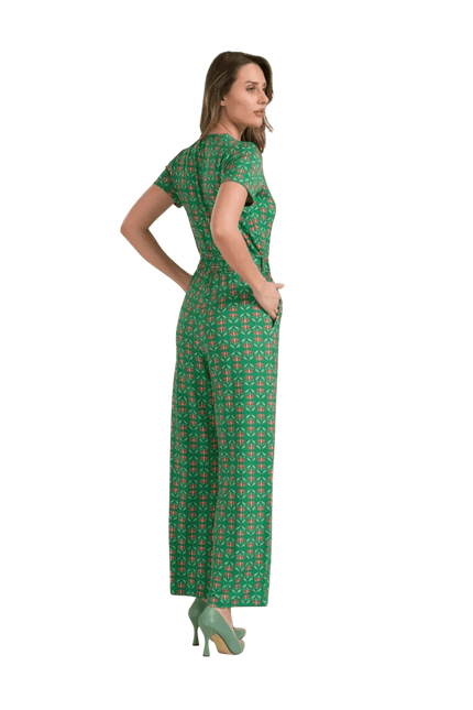 Diana, green flower
