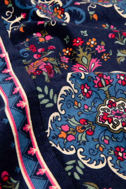 BLUTSGESCHWISTER Dreamy Eyes, Carpet of History