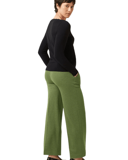 Frederica Bukser Ivy Check guacemole