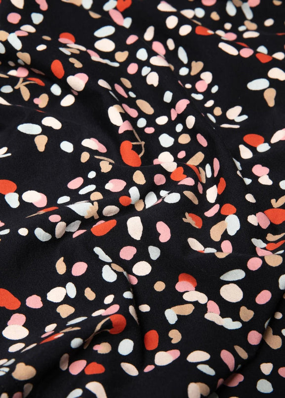 Shape Appeal, summer night cutie pie